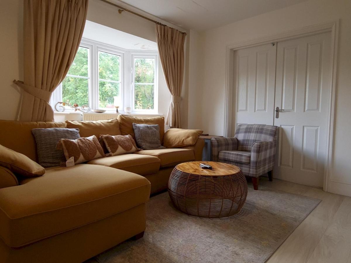 Pass The Keys Well Located Modern 5 Bedroom House Birmingam Exterior foto