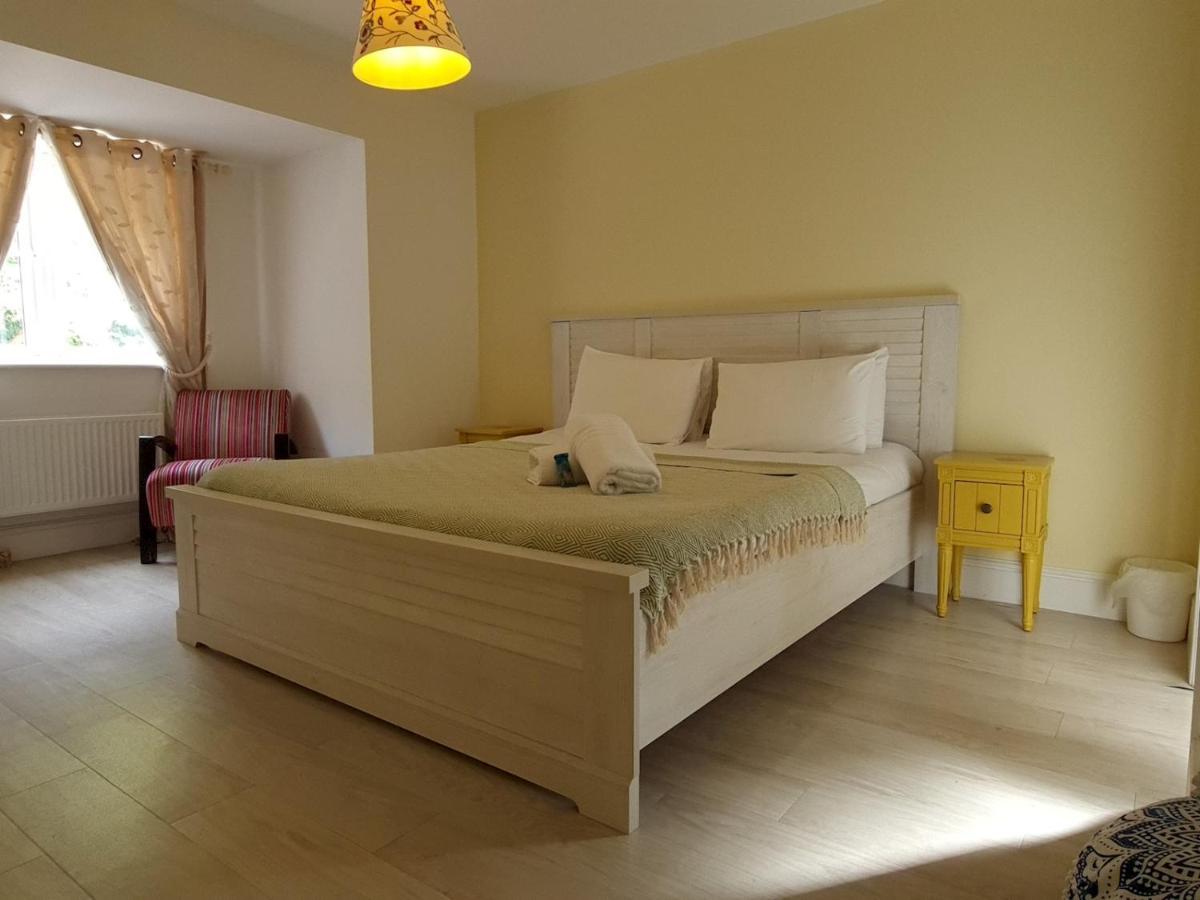 Pass The Keys Well Located Modern 5 Bedroom House Birmingam Exterior foto