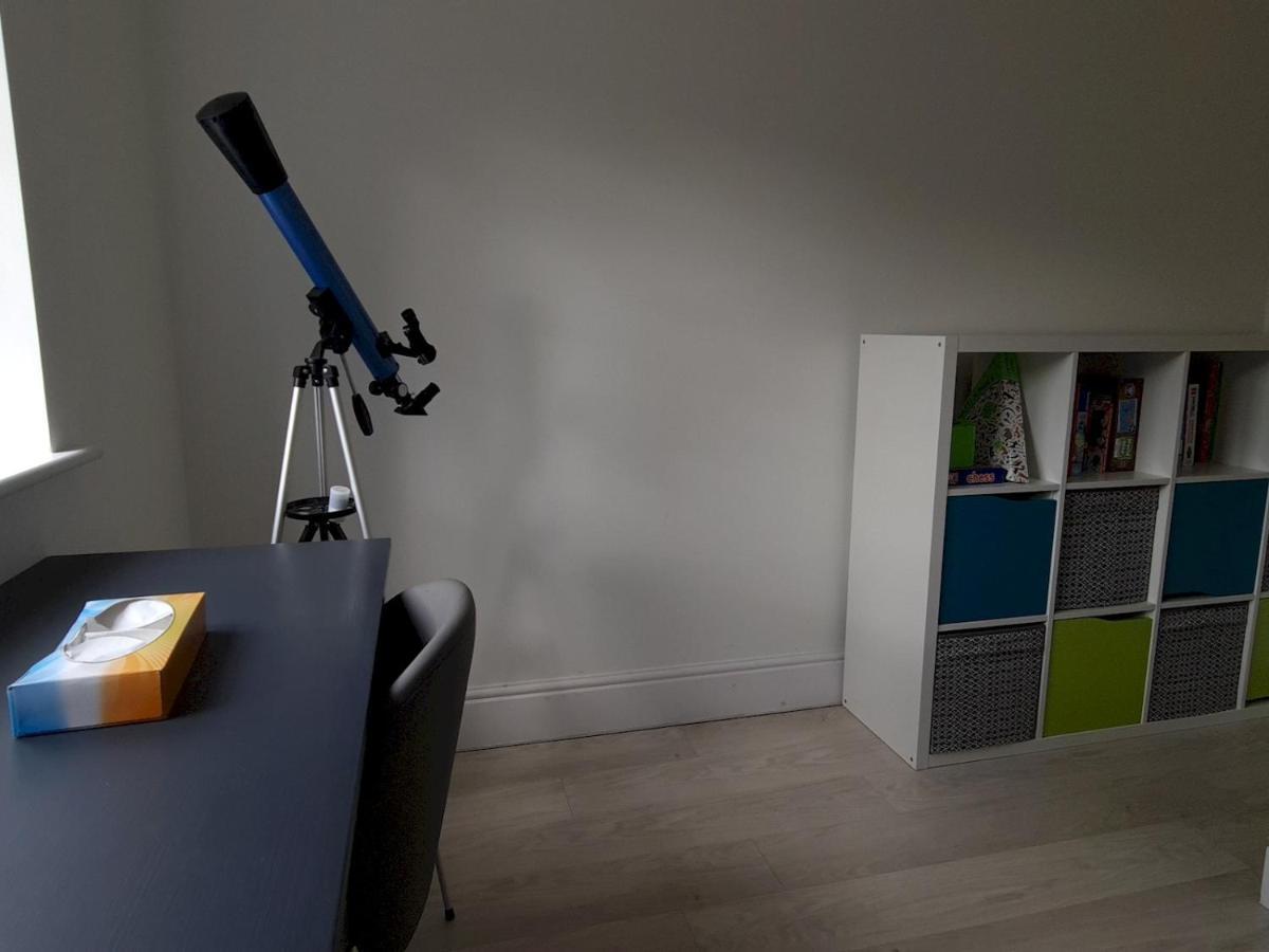 Pass The Keys Well Located Modern 5 Bedroom House Birmingam Exterior foto